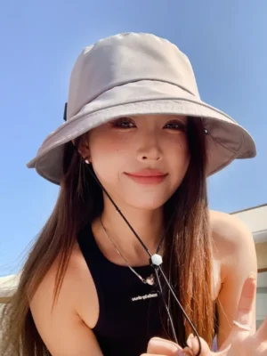 Chapéu de balde de proteção feminina de verão dobrável cor sólida chapéu de praia casual e versátil mostra um rosto pequeno